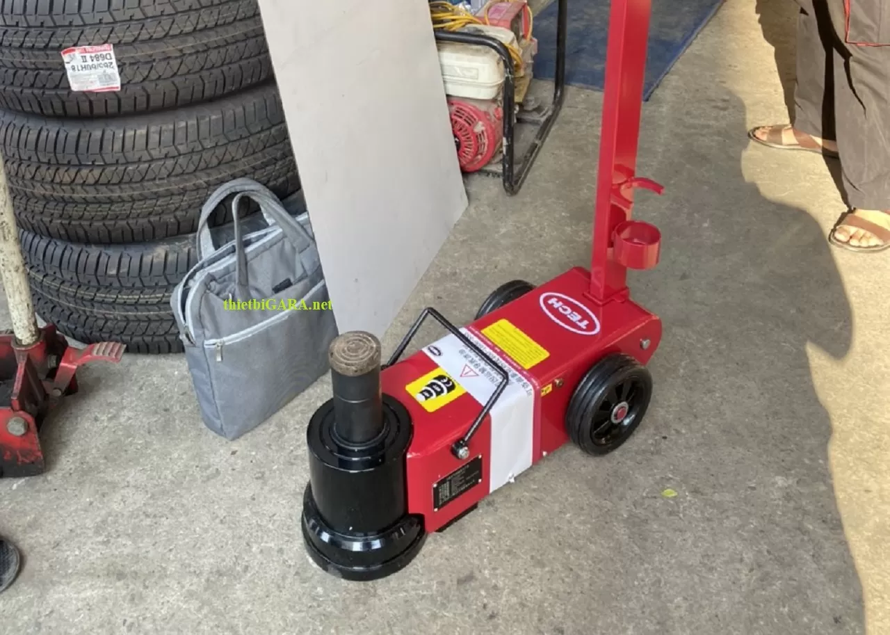 Kích dùng hơi 2 tầng nâng 40/80T (tay gập/tay thẳng)